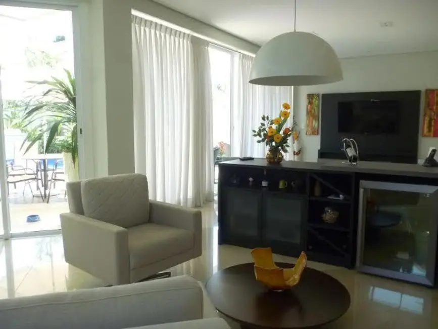 Foto 4 de Casa de Condomínio com 4 quartos à venda, 430m2 em Santana De Parnaiba - SP