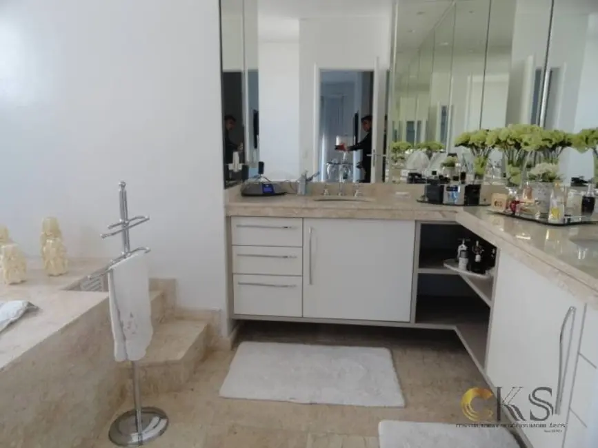 Apartamento com 4 quartos à venda e para alugar, 322m2 em Alphaville, Santana De Parnaiba - SP - imagem 7 Foto 7 de Apartamento com 4 quartos à venda e para alugar, 322m2 em Alphaville, Santana De Parnaiba - SP