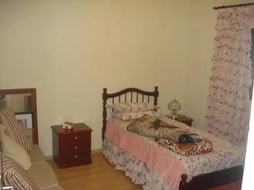 Foto 4 de Casa de Condomínio com 2 quartos à venda, 240m2 em Barueri - SP