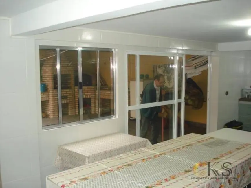Foto 16 de Casa de Condomínio com 2 quartos à venda, 240m2 em Barueri - SP