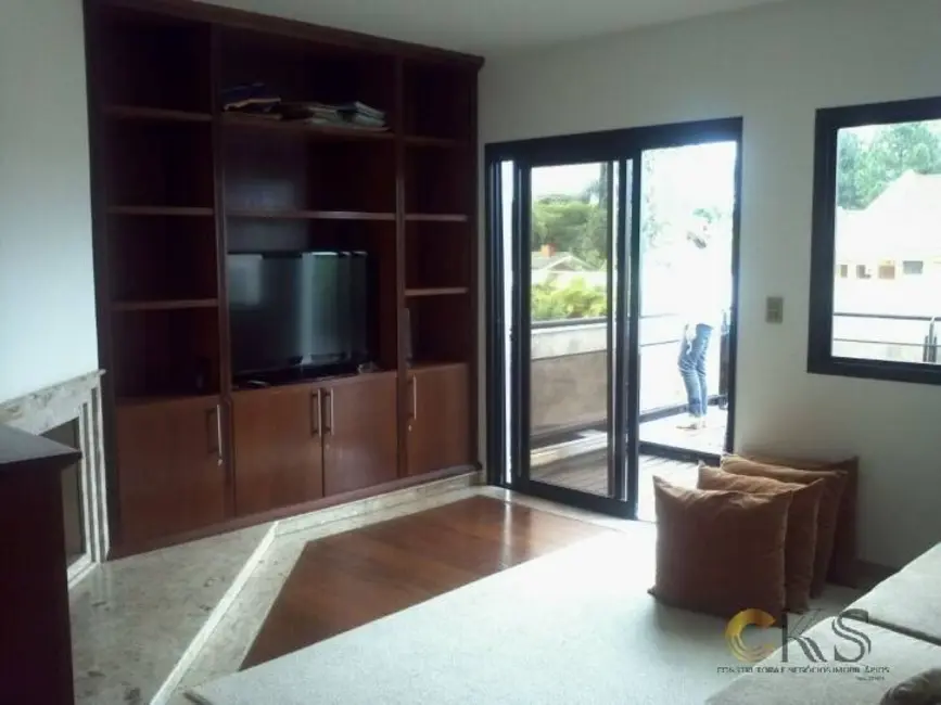 Foto 6 de Casa de Condomínio com 4 quartos para alugar, 400m2 em Alphaville, Santana De Parnaiba - SP