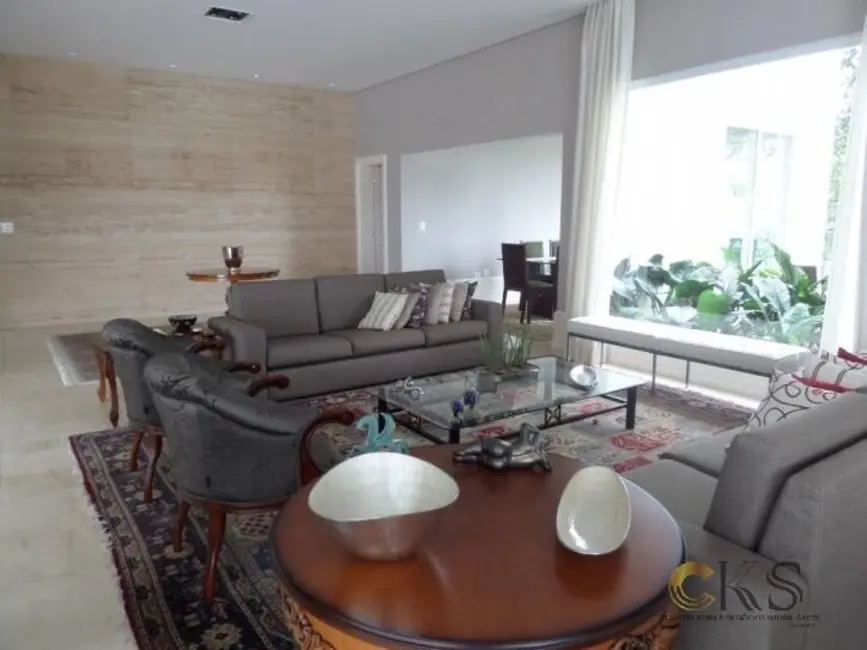 Casa de Condomínio com 4 quartos à venda, 1274m2 em Residencial Tamboré, Barueri - SP - imagem 5 Foto 5 de Casa de Condomínio com 4 quartos à venda, 1274m2 em Residencial Tamboré, Barueri - SP