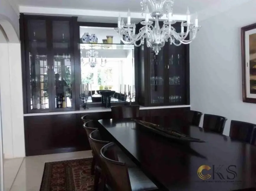 Foto 9 de Casa de Condomínio com 4 quartos para alugar, 650m2 em Barueri - SP