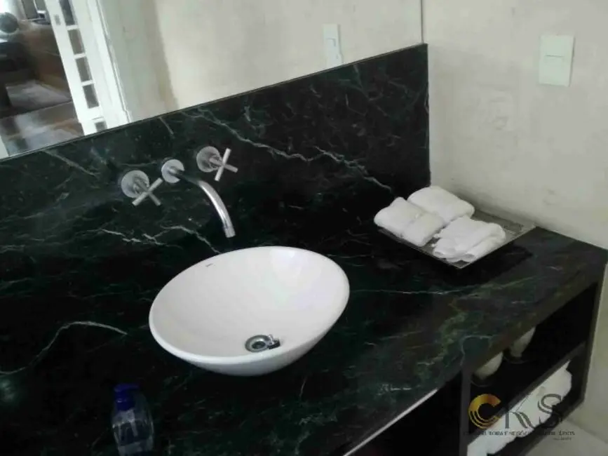 Foto 6 de Casa de Condomínio com 4 quartos para alugar, 650m2 em Barueri - SP