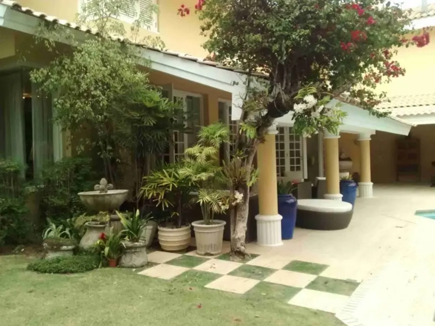 Casa de Condomínio com 4 quartos para alugar, 650m2 em Barueri - SP - imagem 3 Foto 3 de Casa de Condomínio com 4 quartos para alugar, 650m2 em Barueri - SP