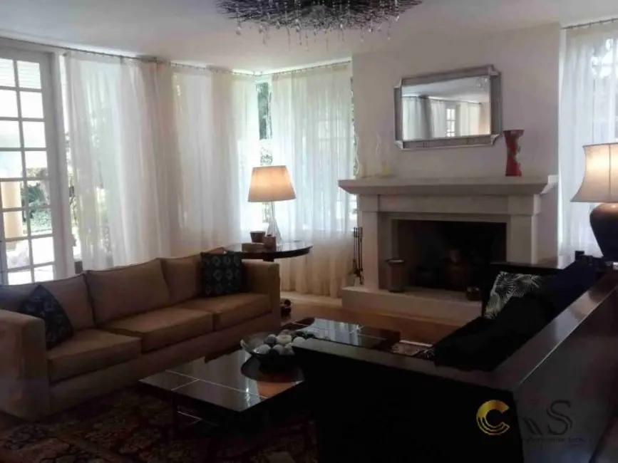 Foto 5 de Casa de Condomínio com 4 quartos para alugar, 650m2 em Barueri - SP