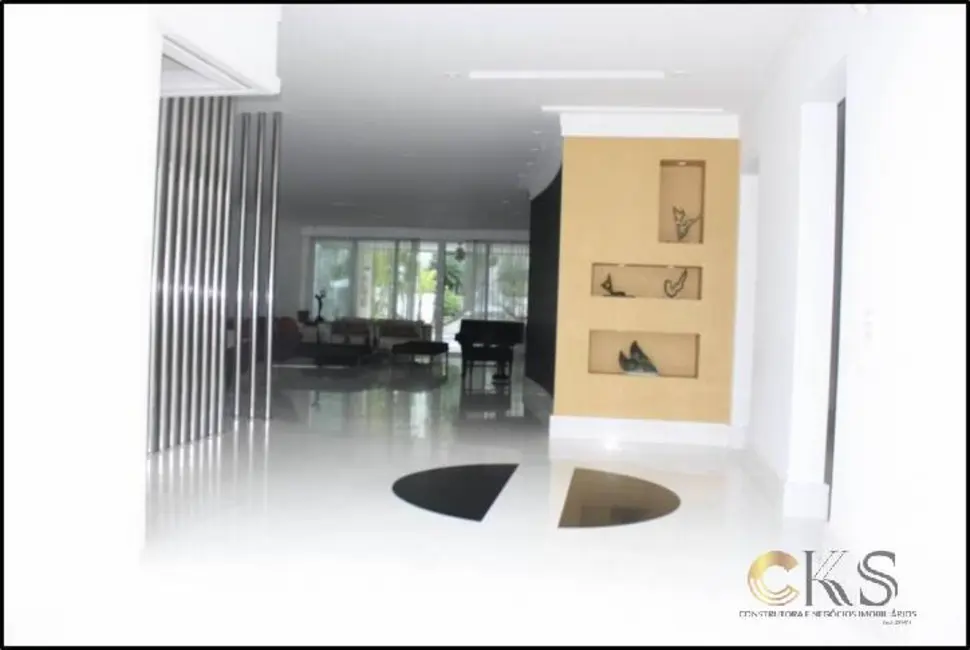 Foto 2 de Casa de Condomínio com 5 quartos à venda, 1250m2 em Santana De Parnaiba - SP