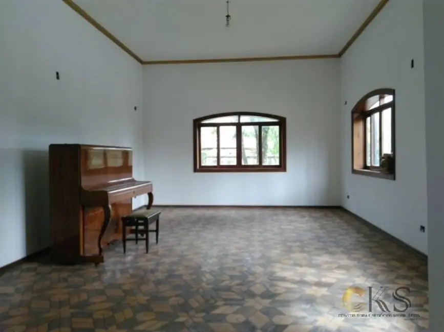 Casa de Condomínio com 7 quartos à venda, 1760m2 em Barueri - SP - imagem 2 Foto 2 de Casa de Condomínio com 7 quartos à venda, 1760m2 em Barueri - SP