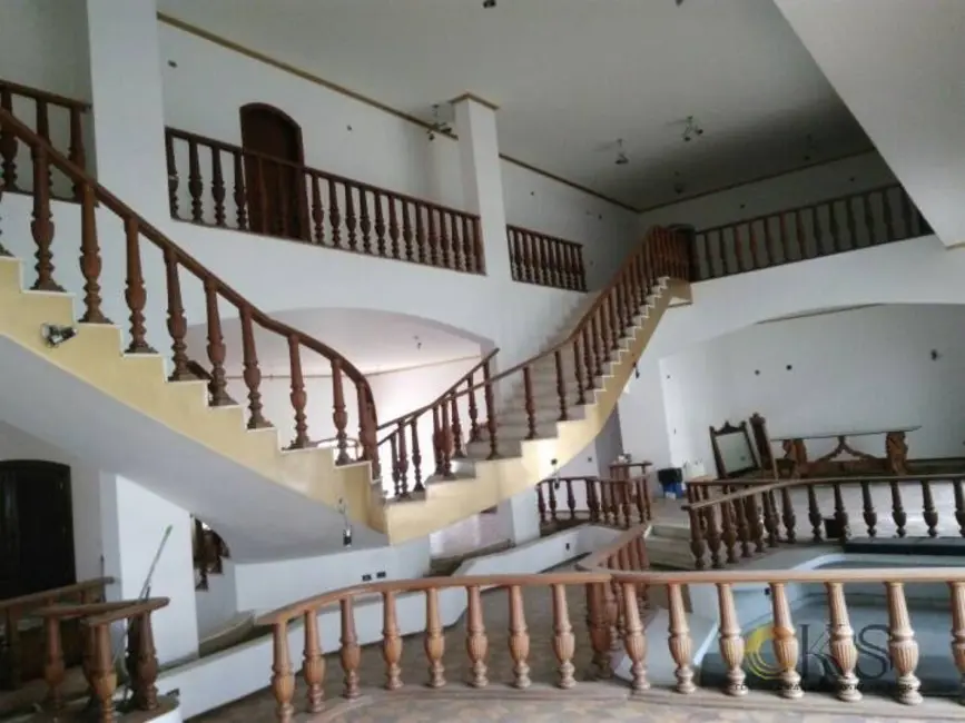 Casa de Condomínio com 7 quartos à venda, 1760m2 em Barueri - SP - imagem 5 Foto 5 de Casa de Condomínio com 7 quartos à venda, 1760m2 em Barueri - SP