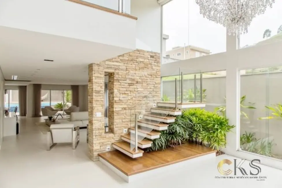 Foto 1 de Casa de Condomínio com 4 quartos à venda, 540m2 em Santana De Parnaiba - SP