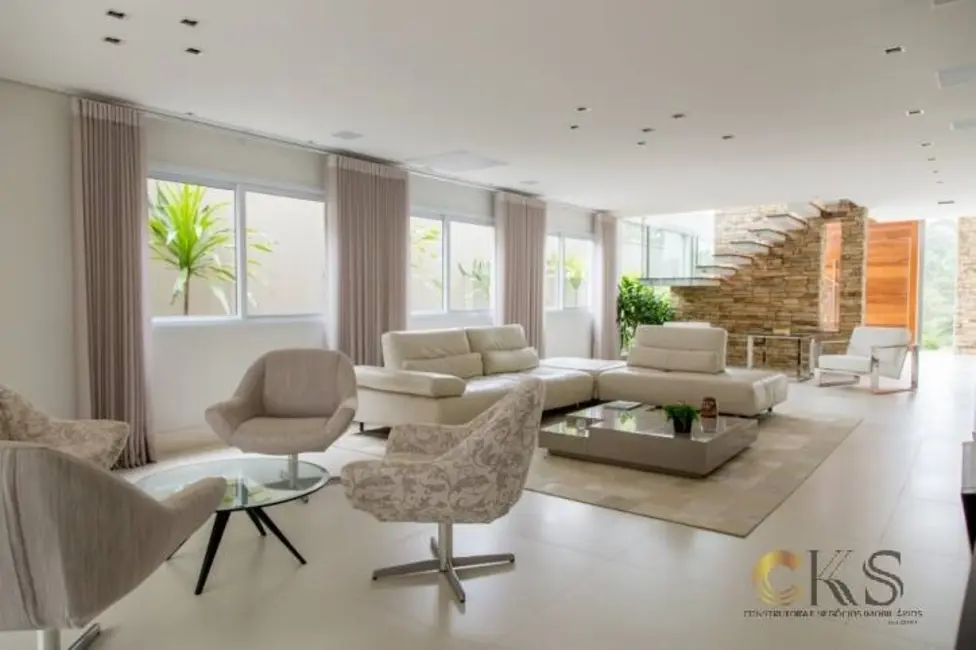 Foto 9 de Casa de Condomínio com 4 quartos à venda, 540m2 em Santana De Parnaiba - SP