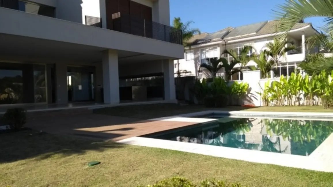 Foto 3 de Casa com 5 quartos à venda, 1000m2 em Santana De Parnaiba - SP