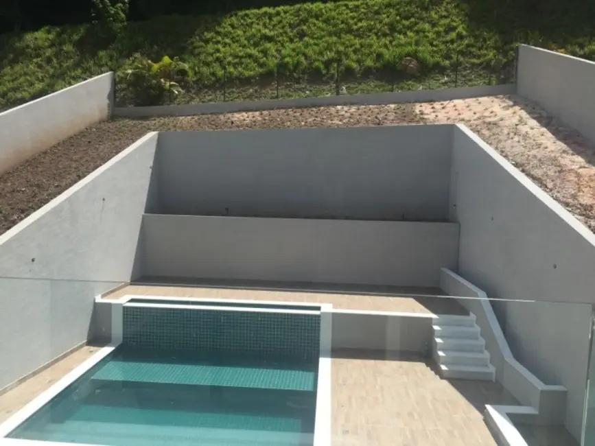 Casa de Condomínio com 5 quartos à venda, 385m2 em Santana De Parnaiba - SP - imagem 3 Foto 3 de Casa de Condomínio com 5 quartos à venda, 385m2 em Santana De Parnaiba - SP