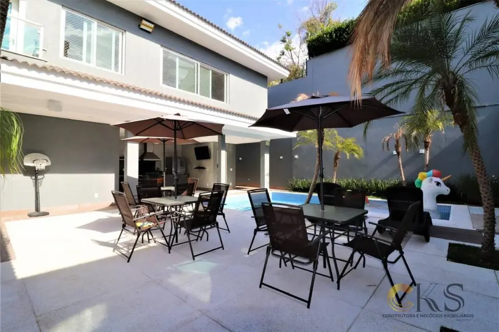 Foto 3 de Casa com 4 quartos à venda e para alugar, 455m2 em Barueri - SP