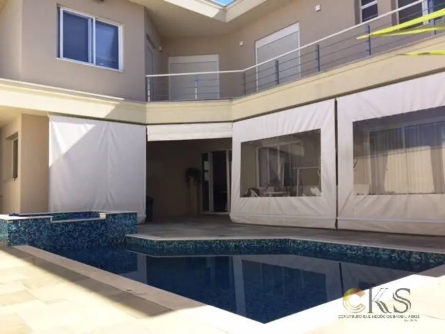 Foto 3 de Casa com 4 quartos à venda, 420m2 em Barueri - SP
