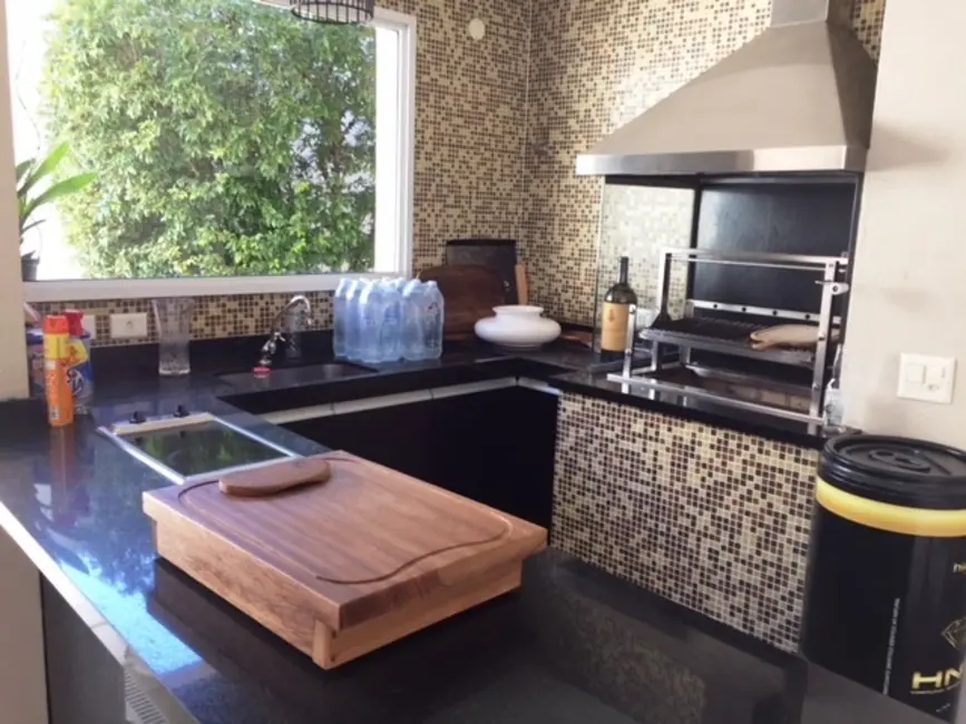 Casa com 4 quartos à venda, 420m2 em Barueri - SP - imagem 8 Foto 8 de Casa com 4 quartos à venda, 420m2 em Barueri - SP