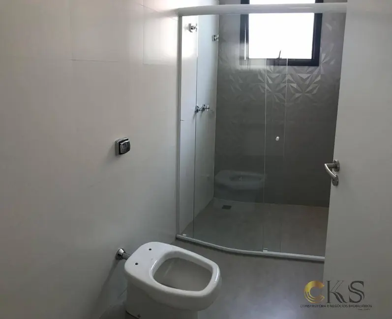 Foto 6 de Casa com 4 quartos à venda, 370m2 em Santana De Parnaiba - SP