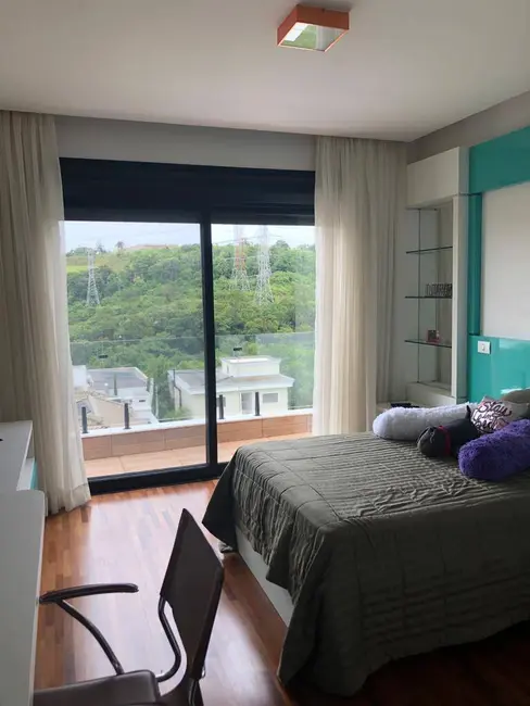 Foto 4 de Casa com 3 quartos à venda, 340m2 em Santana De Parnaiba - SP