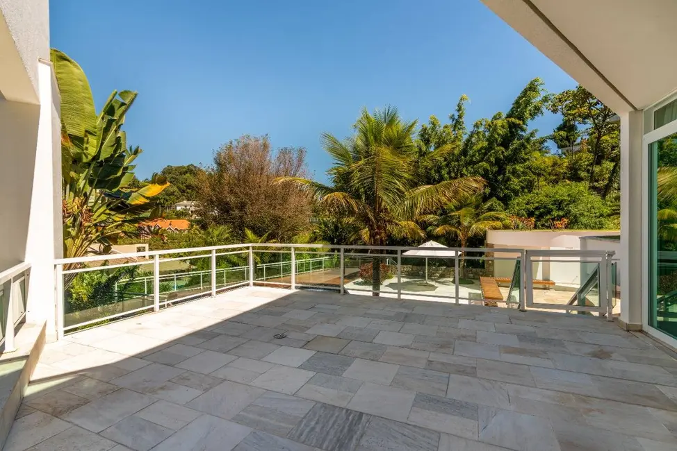 Foto 8 de Casa com 4 quartos à venda, 900m2 em Barueri - SP