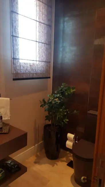 Foto 4 de Casa com 4 quartos à venda, 488m2 em Santana De Parnaiba - SP