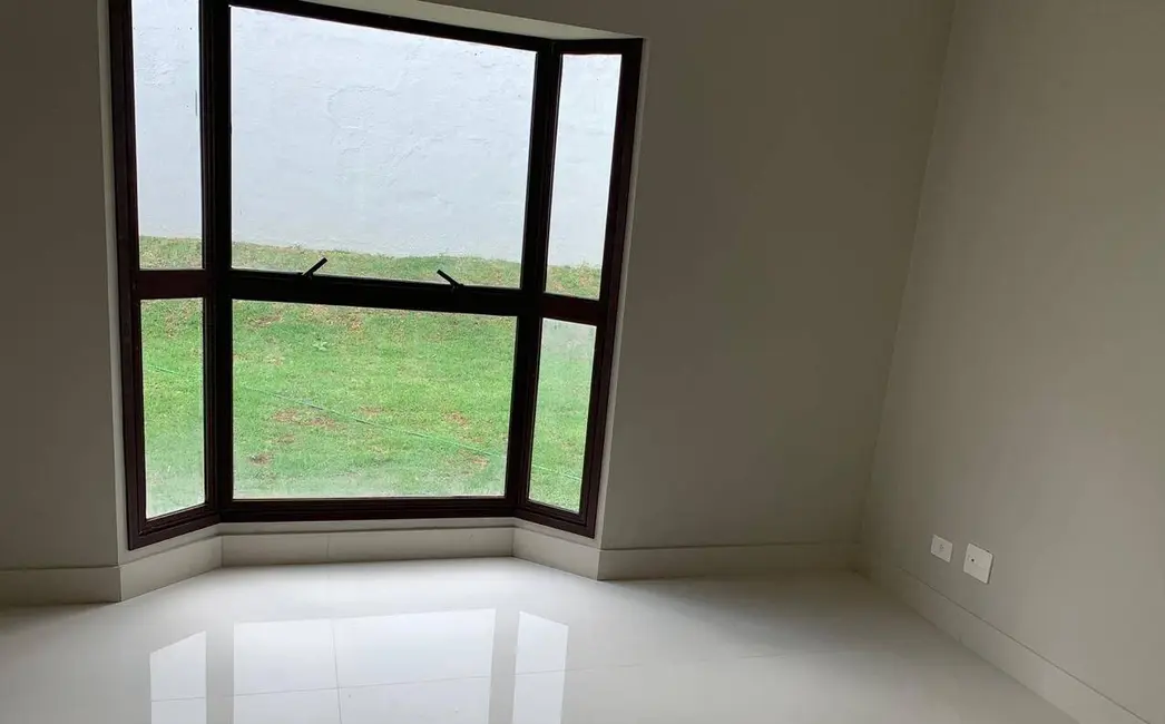 Foto 9 de Casa com 4 quartos à venda, 380m2 em Tamboré, Santana De Parnaiba - SP