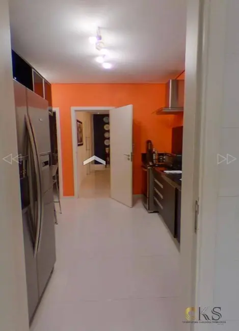 Foto 4 de Casa com 5 quartos à venda e para alugar, 980m2 em Santana De Parnaiba - SP