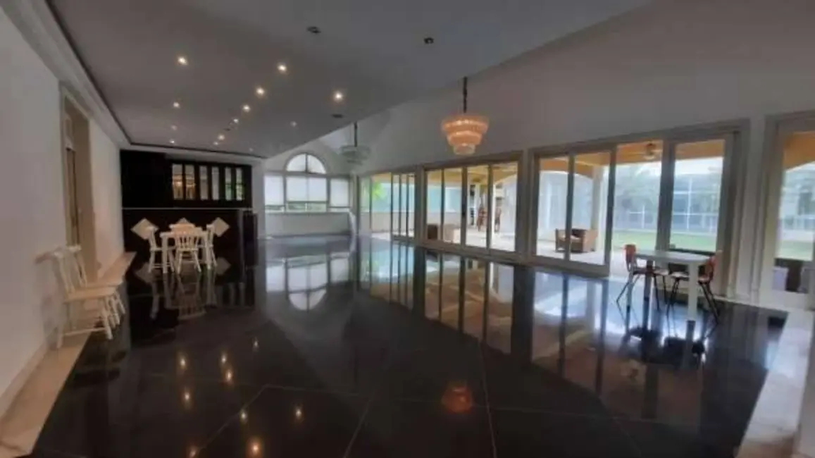 Casa com 4 quartos à venda, 2200m2 em Barueri - SP - imagem 6 Foto 6 de Casa com 4 quartos à venda, 2200m2 em Barueri - SP