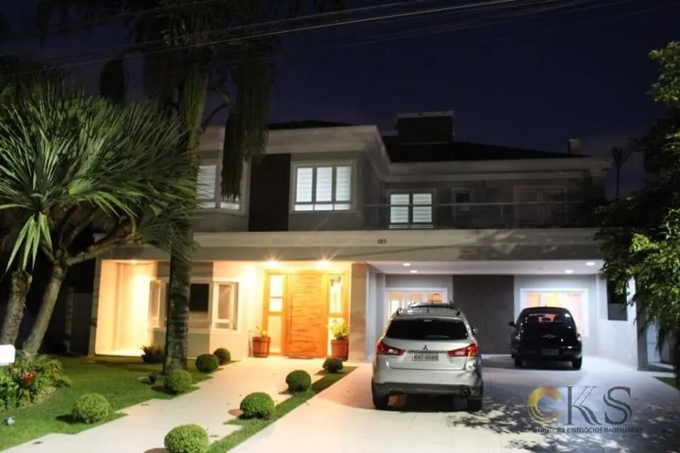 Foto 1 de Casa com 4 quartos à venda, 480m2 em Santana De Parnaiba - SP