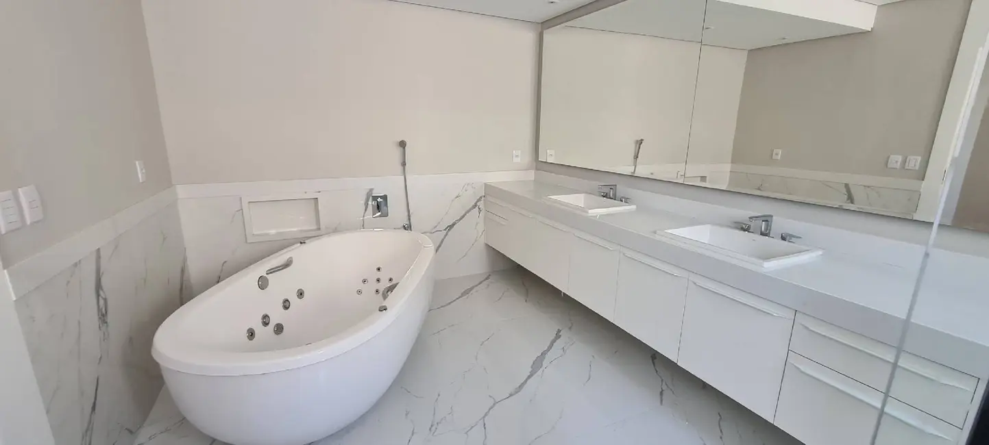 Foto 6 de Casa com 5 quartos à venda, 740m2 em Alphaville Residencial Dois, Barueri - SP