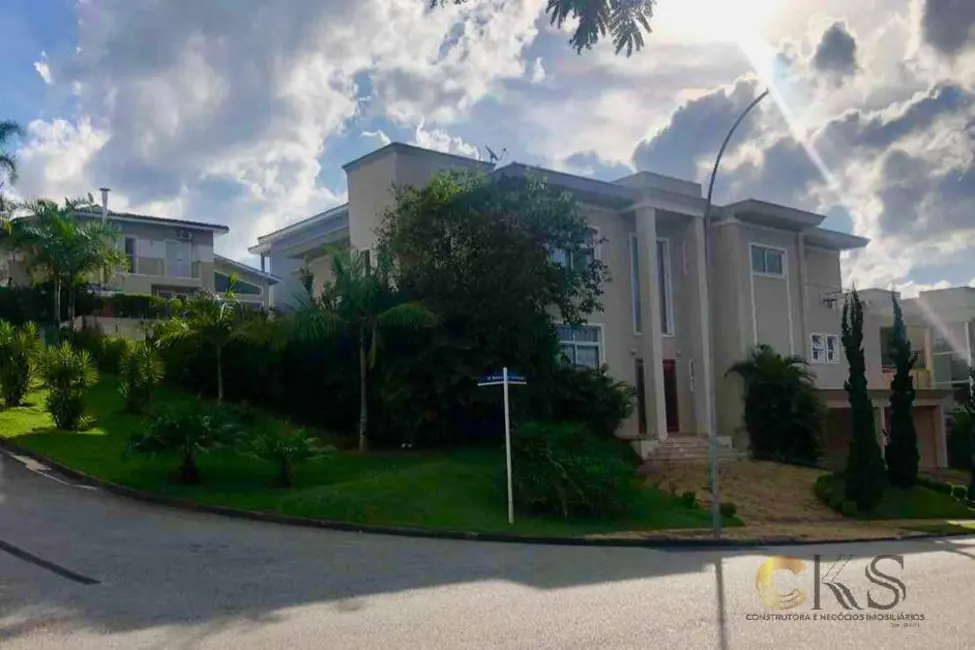 Foto 1 de Casa com 5 quartos à venda e para alugar, 618m2 em Santana De Parnaiba - SP