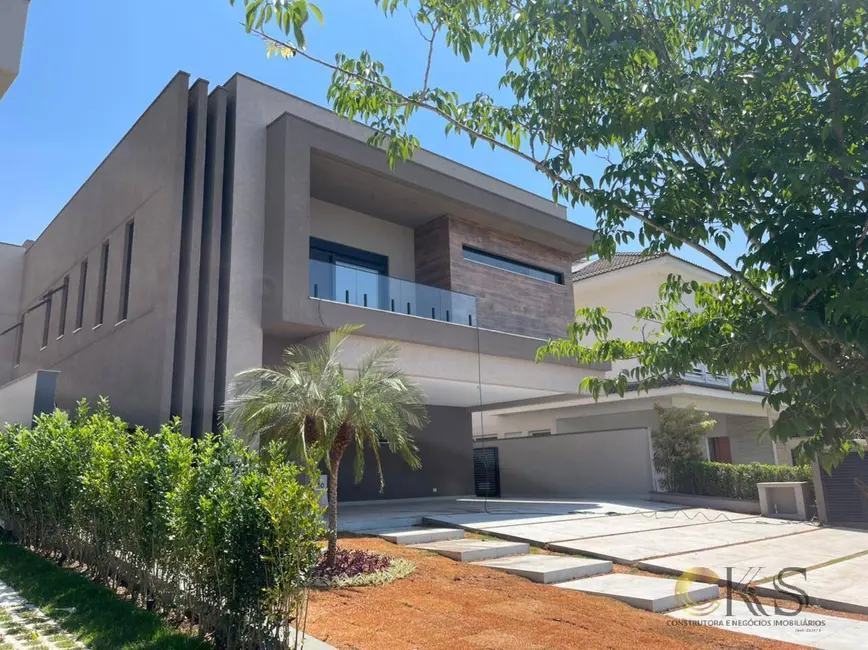 Foto 1 de Casa com 4 quartos à venda, 430m2 em Santana De Parnaiba - SP