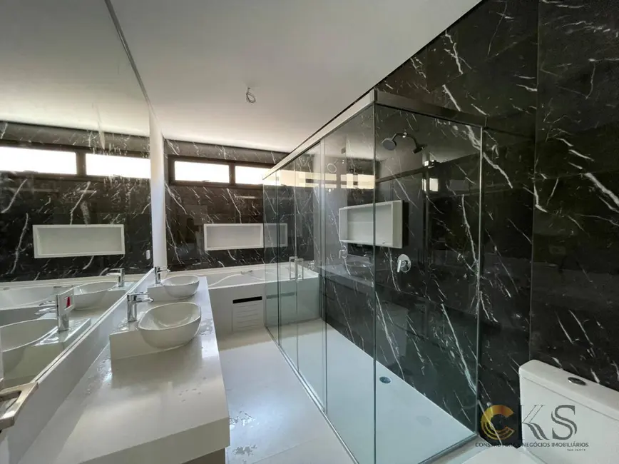 Foto 5 de Casa com 4 quartos à venda, 430m2 em Santana De Parnaiba - SP