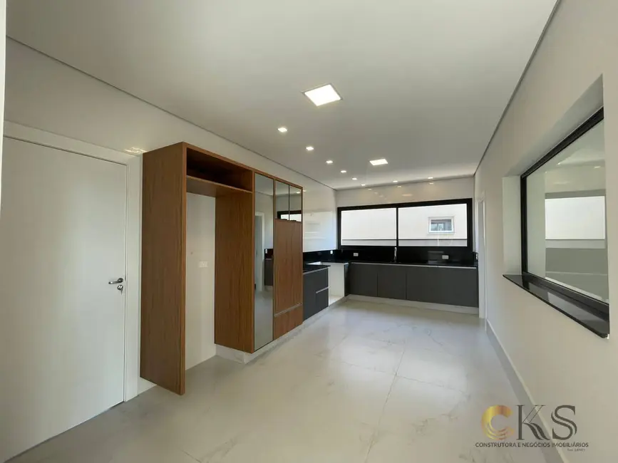 Casa com 4 quartos à venda, 420m2 em Colinas da Anhangüera, Santana De Parnaiba - SP - imagem 6 Foto 6 de Casa com 4 quartos à venda, 420m2 em Colinas da Anhangüera, Santana De Parnaiba - SP