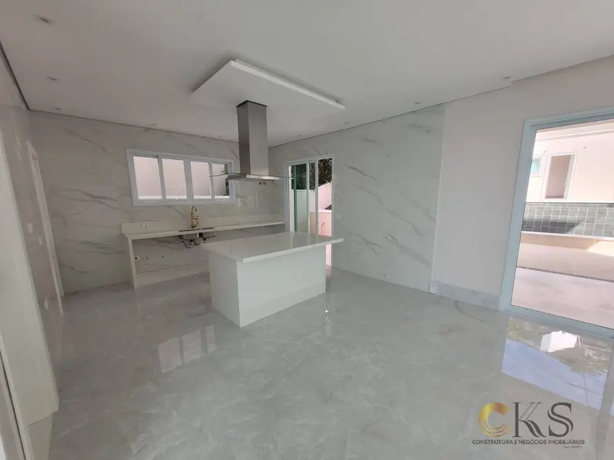 Foto 3 de Casa com 4 quartos à venda, 410m2 em Santana De Parnaiba - SP