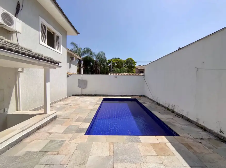 Foto 3 de Casa com 3 quartos à venda, 300m2 em Santana De Parnaiba - SP