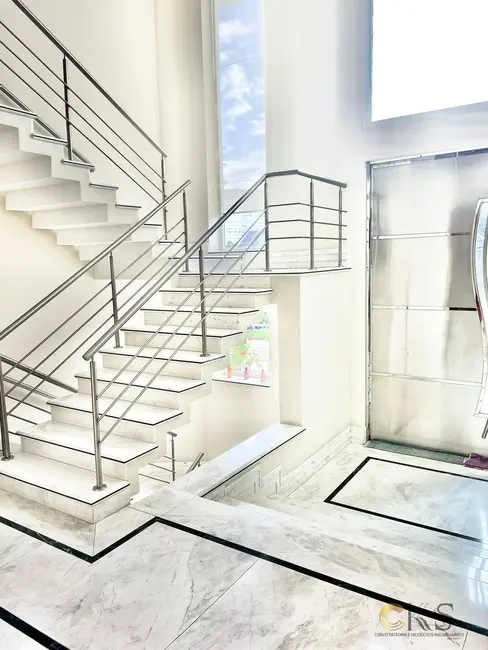 Casa com 5 quartos à venda, 800m2 em Santana De Parnaiba - SP - imagem 7 Foto 7 de Casa com 5 quartos à venda, 800m2 em Santana De Parnaiba - SP