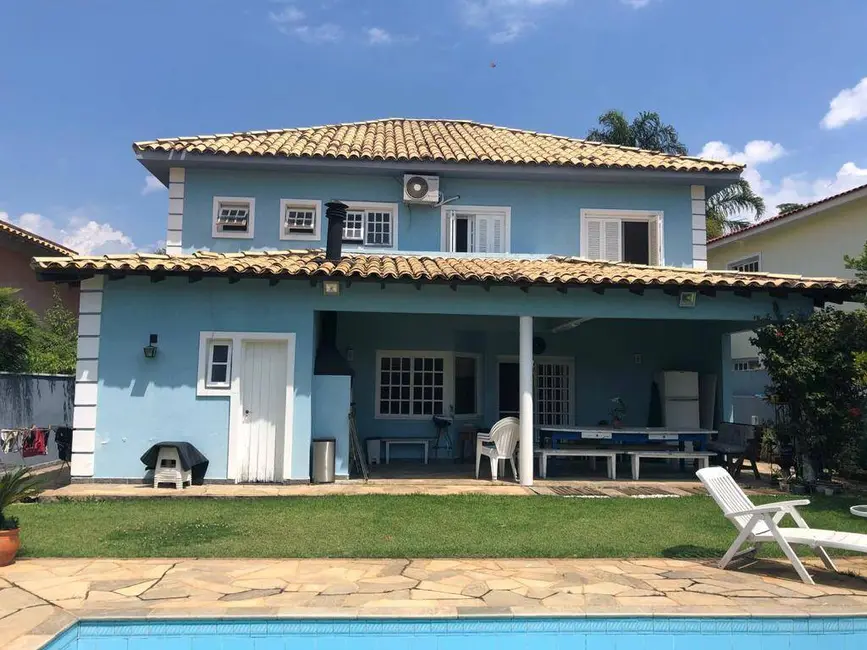 Foto 1 de Casa com 4 quartos à venda, 329m2 em Santana De Parnaiba - SP
