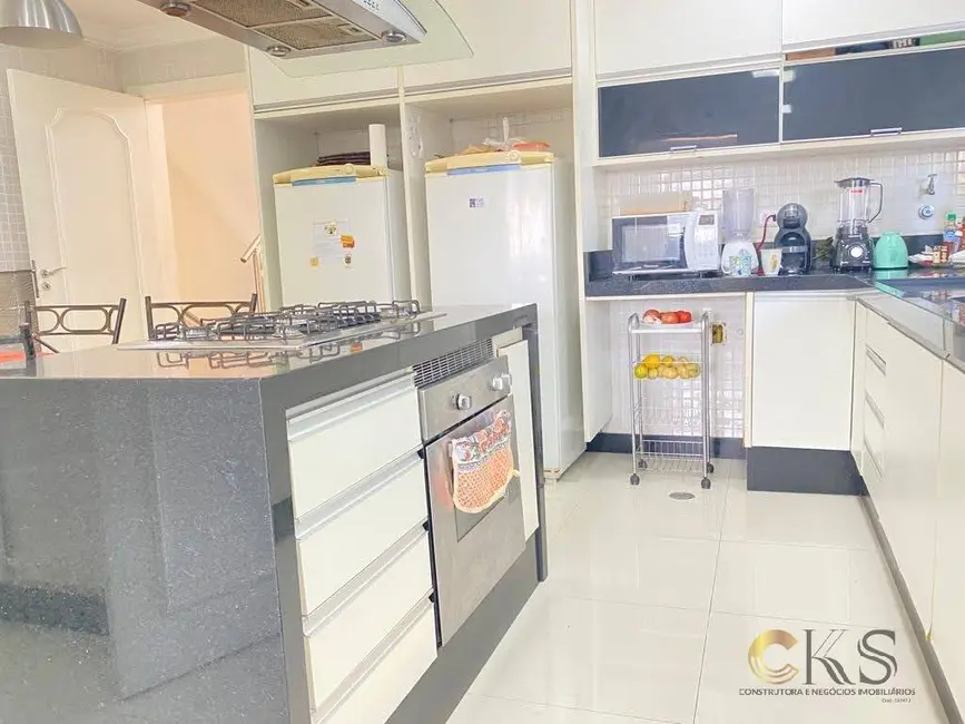 Casa com 4 quartos à venda e para alugar, 695m2 em Alphaville, Santana De Parnaiba - SP - imagem 3 Foto 3 de Casa com 4 quartos à venda e para alugar, 695m2 em Alphaville, Santana De Parnaiba - SP