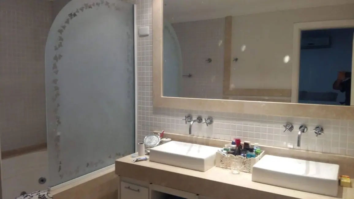Casa com 4 quartos à venda e para alugar, 695m2 em Alphaville, Santana De Parnaiba - SP - imagem 7 Foto 7 de Casa com 4 quartos à venda e para alugar, 695m2 em Alphaville, Santana De Parnaiba - SP