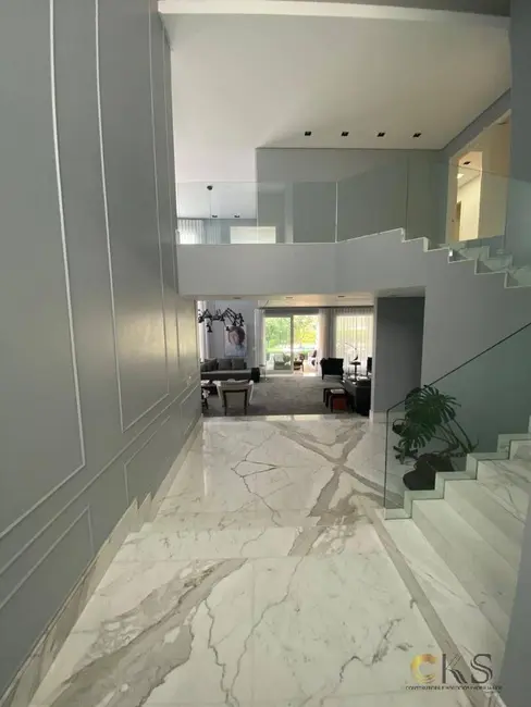 Foto 6 de Casa com 5 quartos à venda, 1800m2 em Alphaville Residencial Zero, Barueri - SP