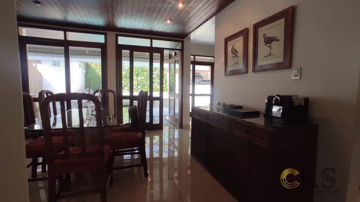 Foto 8 de Casa com 3 quartos à venda, 360m2 em Santana De Parnaiba - SP