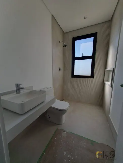 Foto 6 de Casa com 4 quartos à venda, 400m2 em Santana De Parnaiba - SP