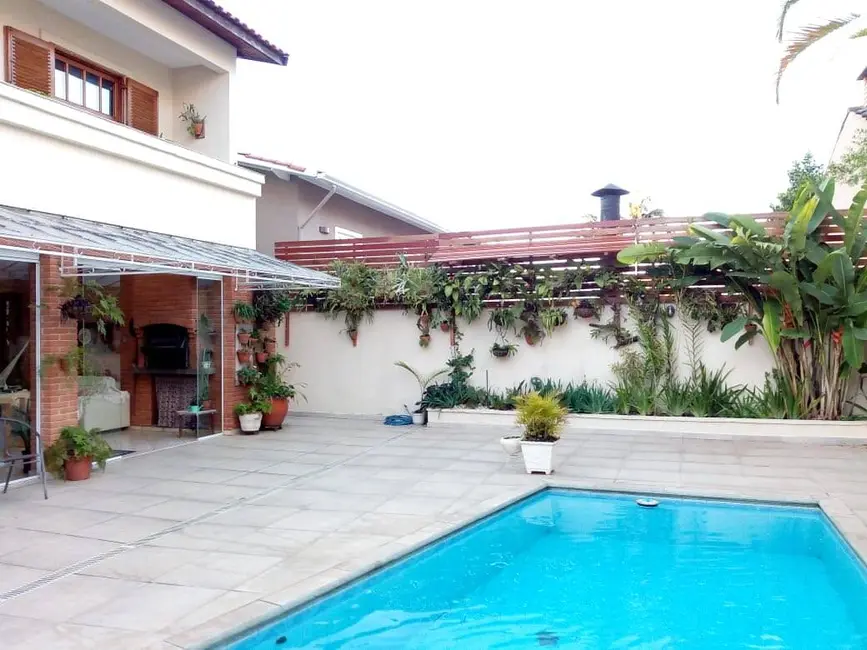 Casa com 4 quartos à venda, 368m2 em Santana De Parnaiba - SP - imagem 1 Foto 1 de Casa com 4 quartos à venda, 368m2 em Santana De Parnaiba - SP