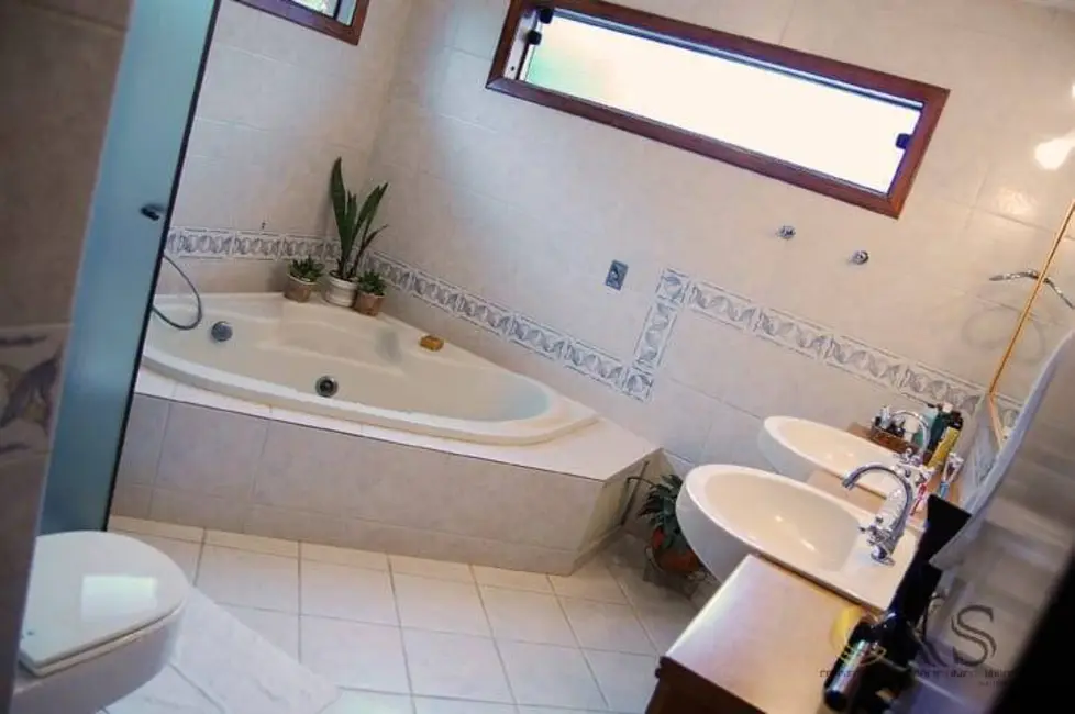 Foto 8 de Casa com 4 quartos à venda, 368m2 em Santana De Parnaiba - SP