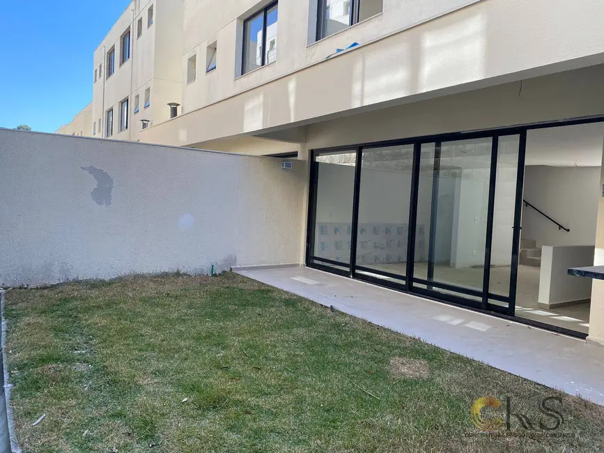 Foto 3 de Casa com 4 quartos à venda, 215m2 em Tanquinho, Santana De Parnaiba - SP