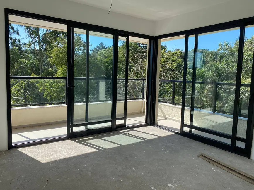 Foto 2 de Casa com 4 quartos à venda, 215m2 em Tanquinho, Santana De Parnaiba - SP