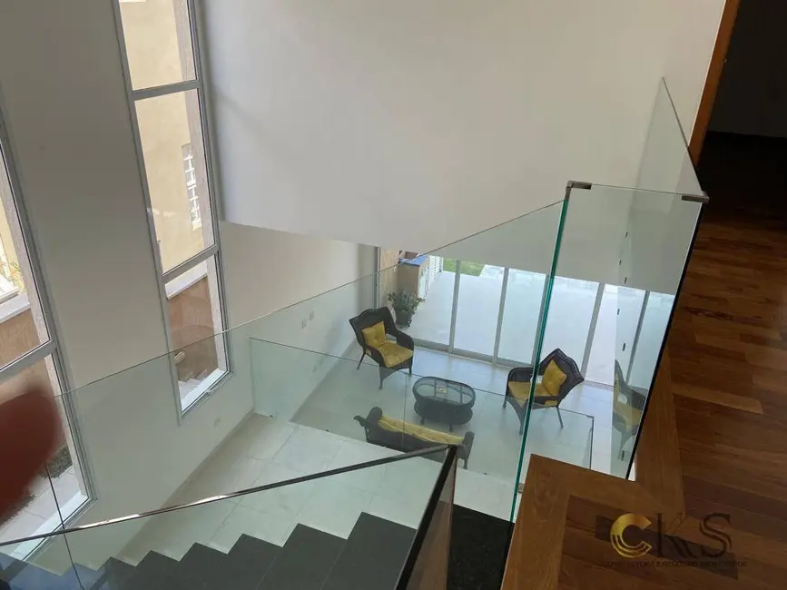 Foto 9 de Casa com 4 quartos à venda, 300m2 em Santana De Parnaiba - SP