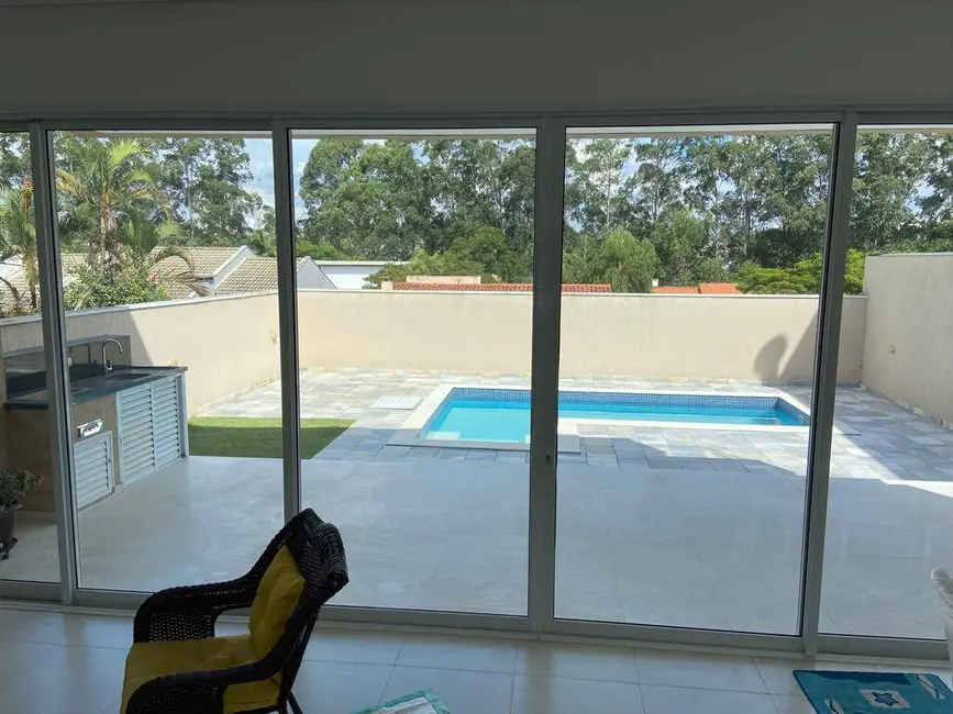 Foto 4 de Casa com 4 quartos à venda, 300m2 em Santana De Parnaiba - SP