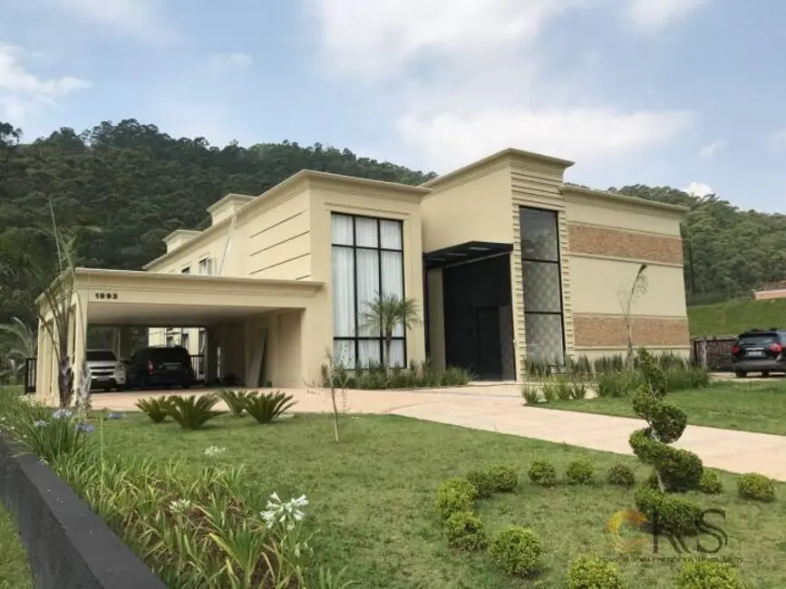 Foto 1 de Casa com 5 quartos à venda, 1200m2 em Barueri - SP