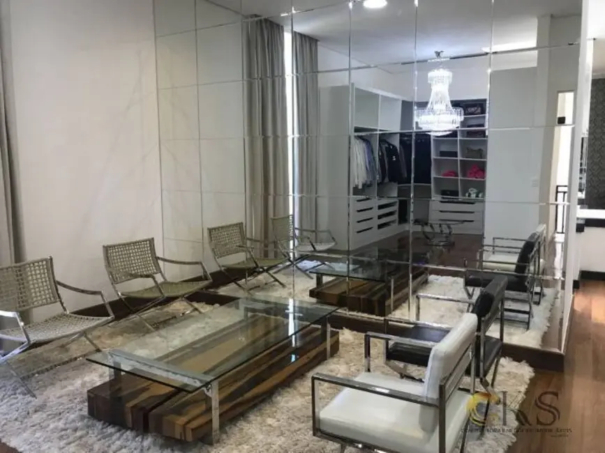Foto 8 de Casa com 5 quartos à venda, 1200m2 em Barueri - SP